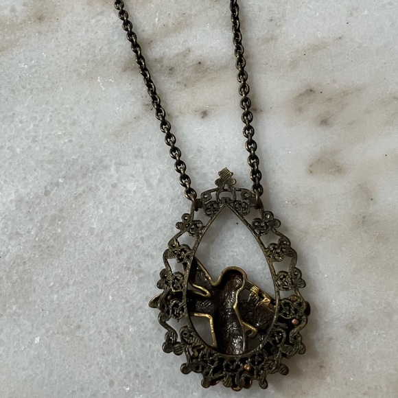 Nordstrom Hummingbird Necklace - Picture 3 of 4